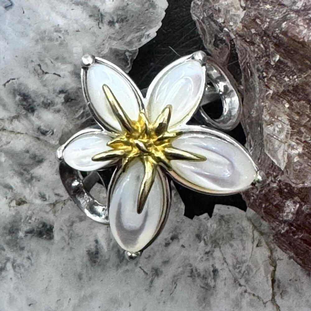 Carolyn Pollack Sterling & Brass 5 Mother of Pearl Petals Flower Ring For Women